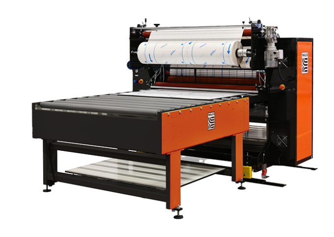 Laminatrice industriale TX di Walco - sistema completo con tavolo di scarico a convogliatore integrato